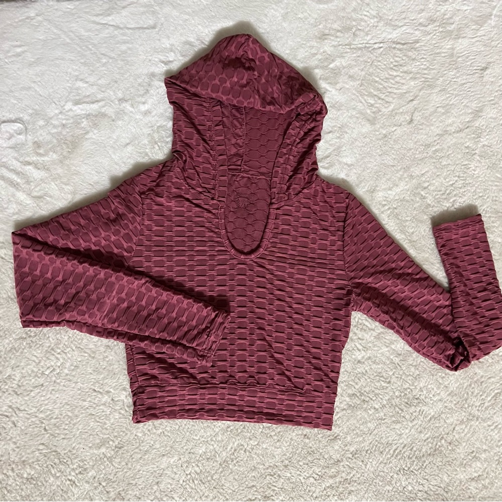NWOT Athletic Long Sleeve Hooded Top